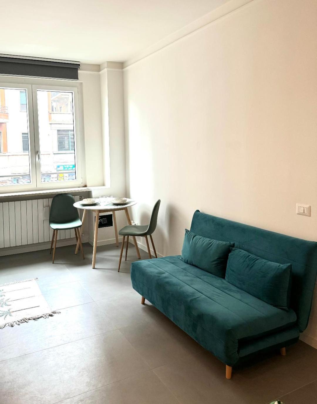 Rainbow Studio Flat- Monolocale Luminoso Milano Dış mekan fotoğraf